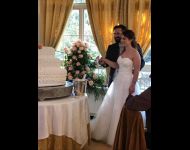 Taglio della torta con la spada